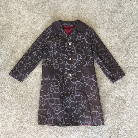 Jackets & Blazers - Brown vintage raincoat ☔️